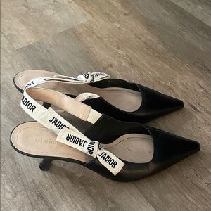 Dior J’Adior Slingback Leather Pumps